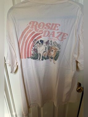 Rosie Daze Dogs Boutique Graphic Tee